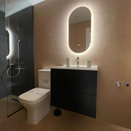 Dios By Agora Flats *