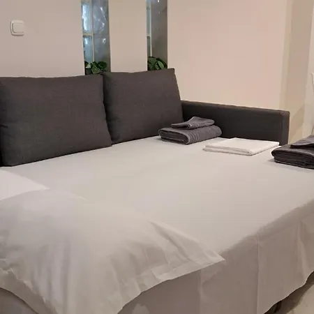 Lägenhet Dios By Agora Flats