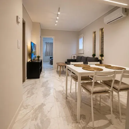 Dios By Agora Flats